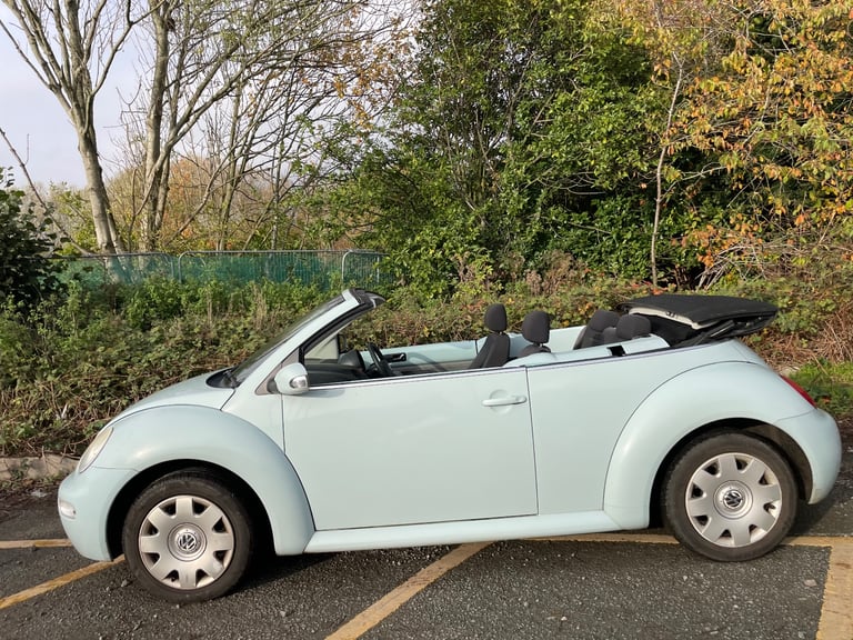 VW BEETLE 1.6 CONVERTIBLE 04 REG BLUE 2 DOOR 12 MONTHS MOT SERVICE HISTORY LOW INSURANCE