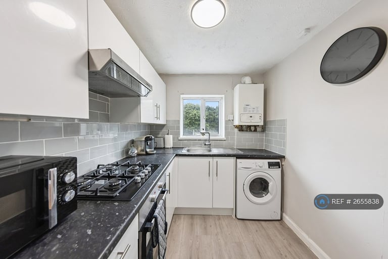 3 bedroom house in Brempsons, Basildon, SS14 (3 bed) (#2655838)