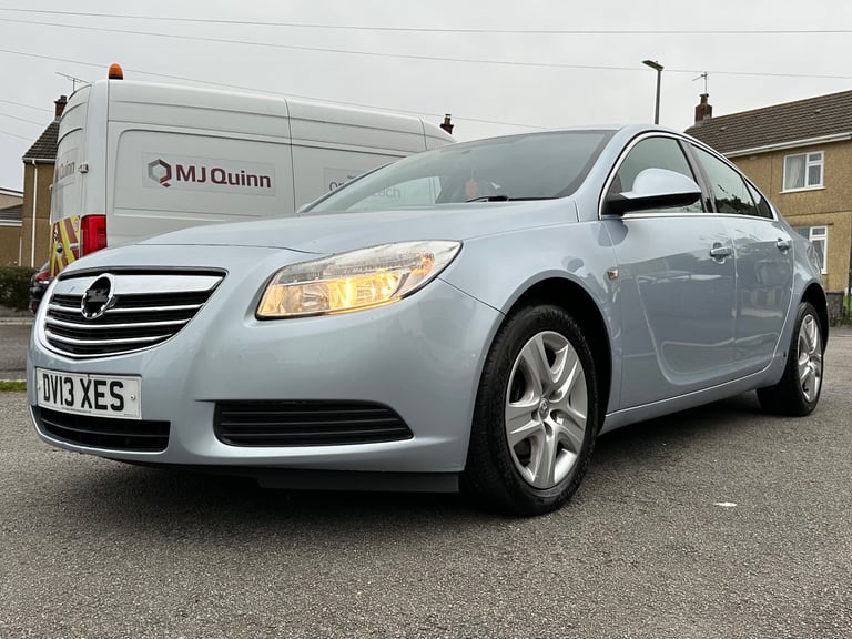 Vauxhall, INSIGNIA, Hatchback, 2013, Manual, 1956 (cc), 5 doors