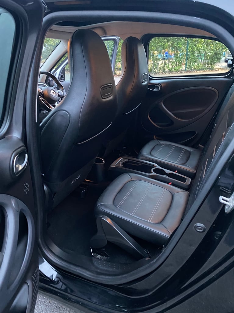Smart, FORFOUR, Hatchback, 2017, automatic , 999 (cc), 5 doors