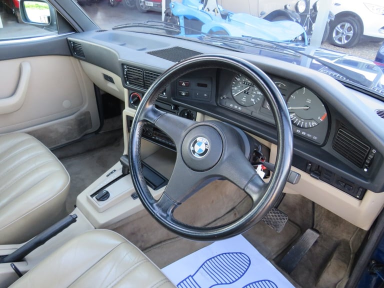 1987 BMW 5 Series 525E LUX 4 DOOR AUTO SALOON Petrol Automatic