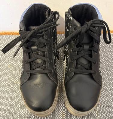 Clark’s Glomove boots size 11.5G