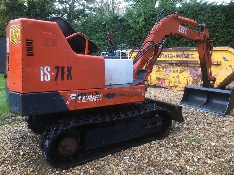 IHI 0.8ton mini digger for sale 
