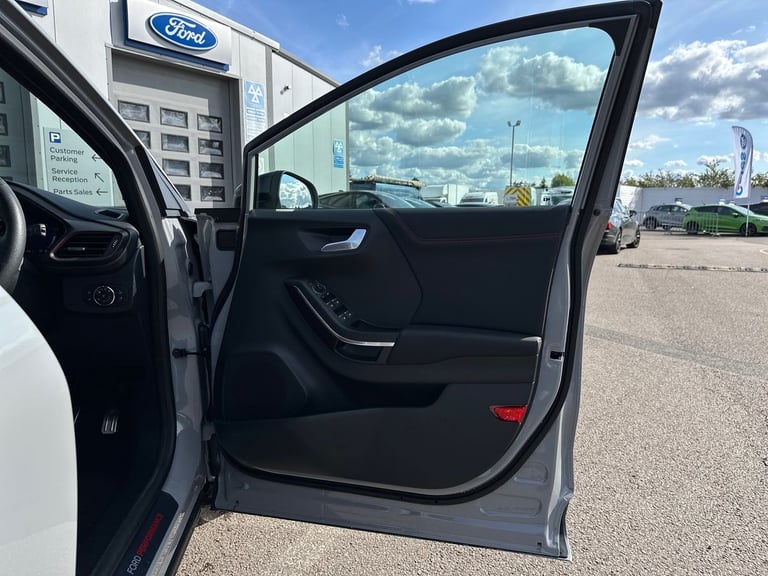 2023 Ford Puma 5Dr ST 1.5 200PS Hatchback Petrol Manual