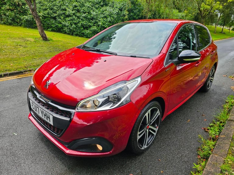 2017 PEUGEOT 208 1.2 PURE TECH 110 GT LINE, HALF LEATHER, SAT-NAV,JUST  SERVICED | in Blackley, Manchester | Gumtree