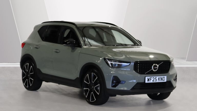 image for 2025 Volvo XC40 B4 (P) Ultra Dark (21' Alloys, Sunroof, Harman Kardon, 360 Camera) ESTATE Petrol/...