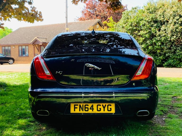 2014 Jaguar XJ 3.0d V6 Portfolio Auto Euro 5 (s/s) 4dr SALOON Diesel Automatic