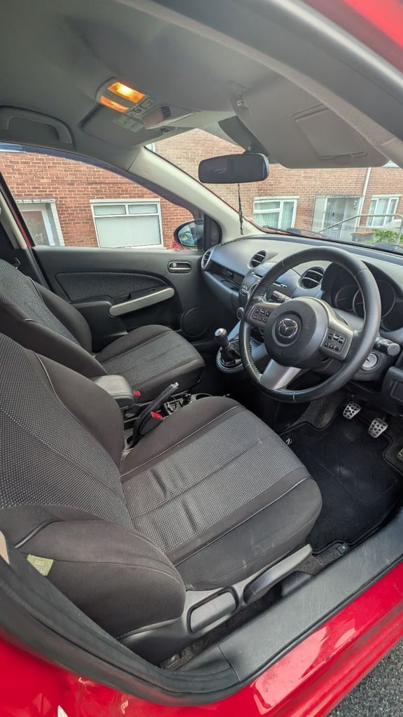 Mazda, 2, Hatchback, 2010, Manual, 1498 (cc), 5 doors