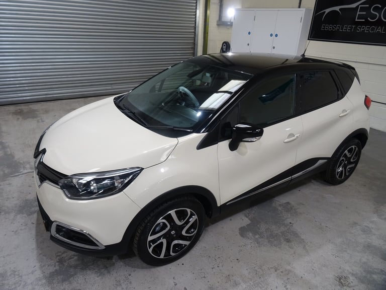 2016 Renault Captur 1.2 TCE Dynamique S Nav 5dr Automatic **LOW MILEAGE*ONLY 10000 MILES** HATCHB...