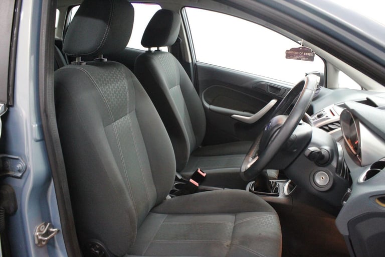  Ford Fiesta 1.25 Zetec 5dr Petrol Manual