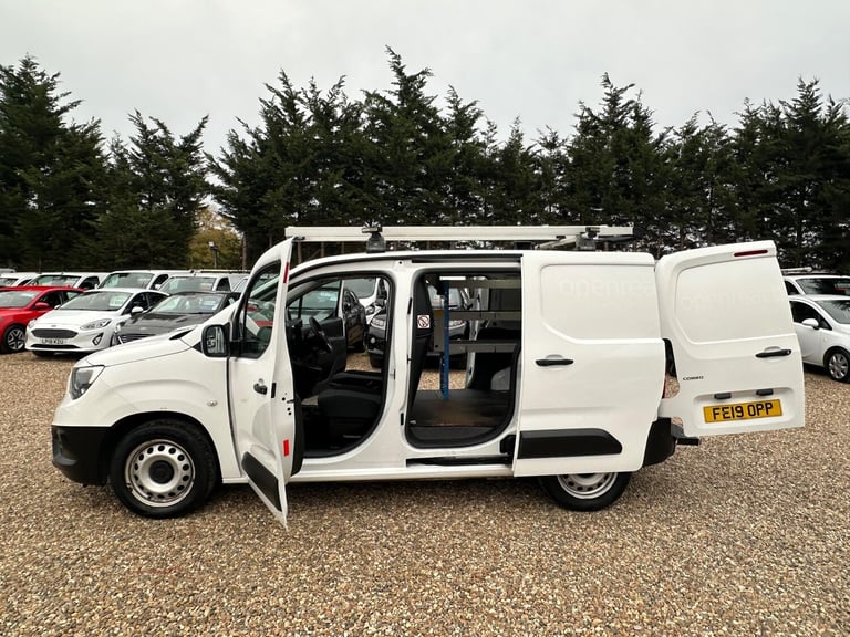 2019 Vauxhall Combo 1.6 Turbo D 2300 Edition L1 H1 Euro 6 (s/s) 4dr PANEL VAN Diesel Manual