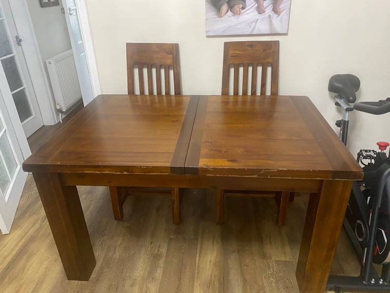 Dining table 