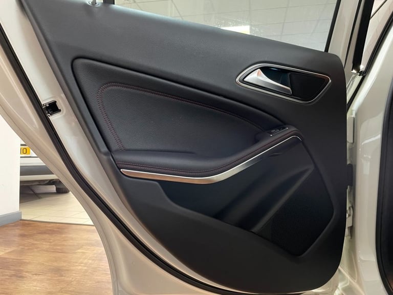 2016 Mercedes-Benz A-Class A180 AMG Line Premium 5dr HATCHBACK PETROL Manual