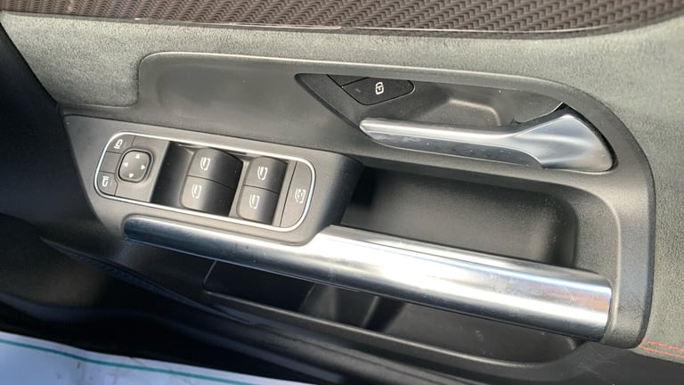 2022 Mercedes-Benz GLA 1.3 GLA200 AMG Line SUV 5dr Petrol 7G-DCT Euro 6 (s/s) (163 ps) SUV Petrol...