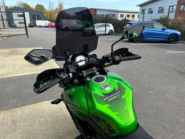 KAWASAKI KLE 650 VERSYS GRAND TOURER FKF 2019 - ONLY 5734 MILES - READY TO RIDE 