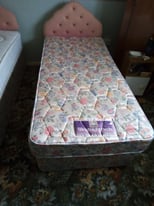 2 Single Divan Beds With mattresses