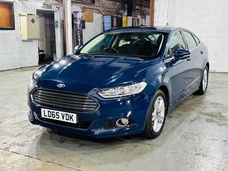 2015 Ford Mondeo 2.0 TDCi Titanium 5dr Powershift HATCHBACK DIESEL Automatic