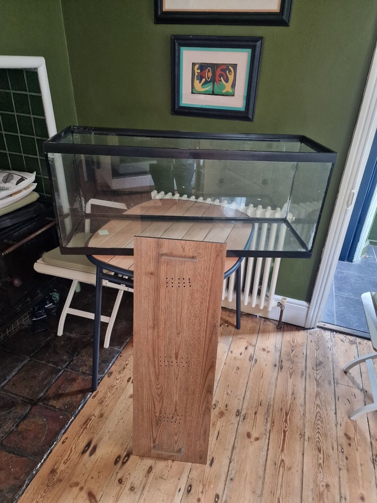 Glass terrarium 91cmx30