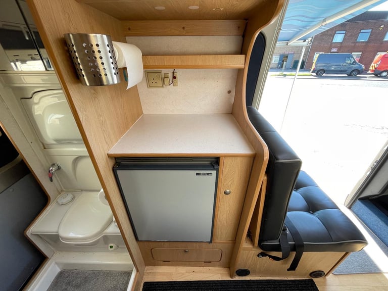 Fiat DUCATO 15 JTD MWB 2 BERTH I H TOP QUALITY MOTOR HOME