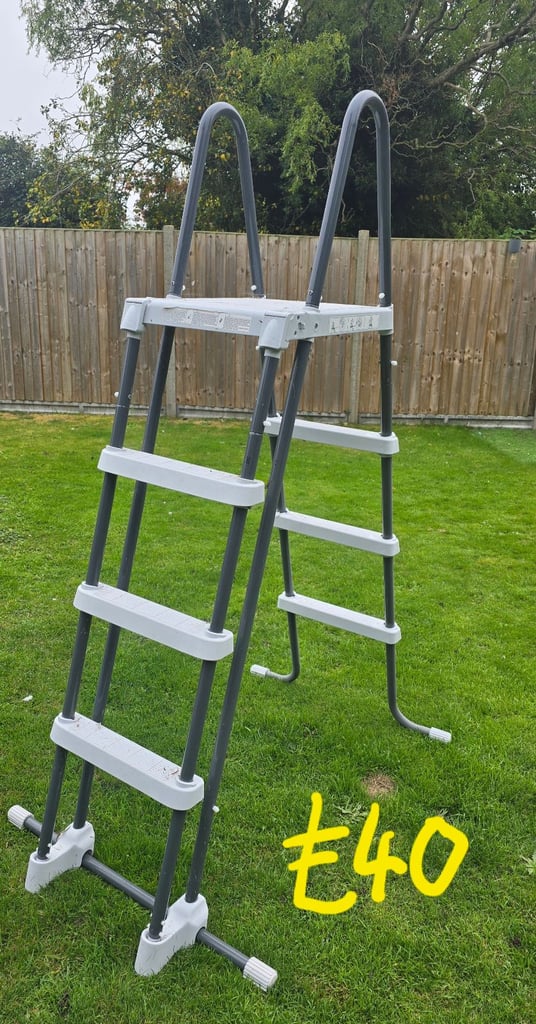 Pool heater, pool ladder, pool filter, flowclear, skimmer, and hoover