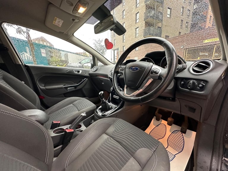  Ford Fiesta 1.0T EcoBoost Titanium Euro 5 (s/s) 5dr Petrol Manual