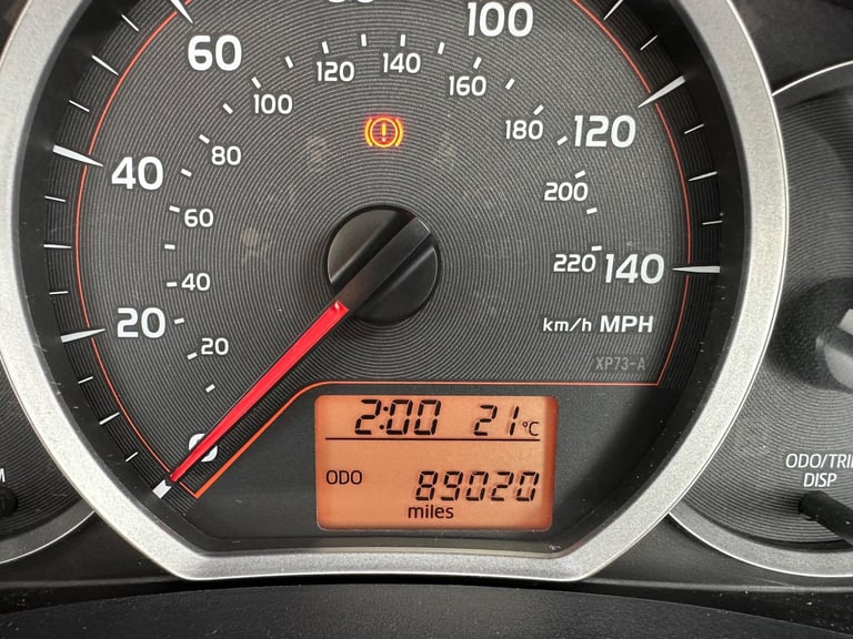 2011 Toyota Yaris 1.33 Dual VVT-i T Spirit Euro 5 5dr HATCHBACK Petrol Manual