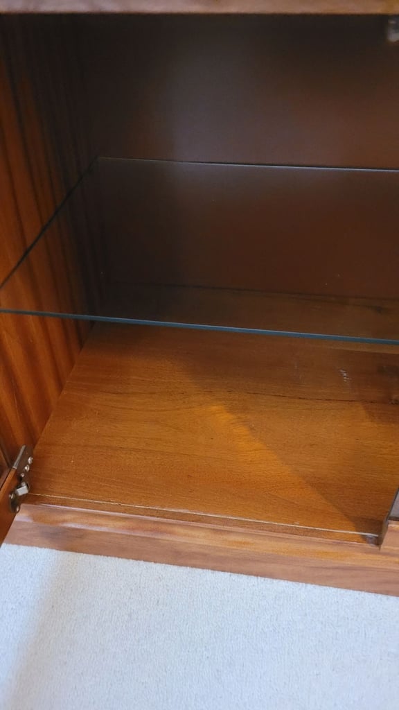 Merrydew low sideboard