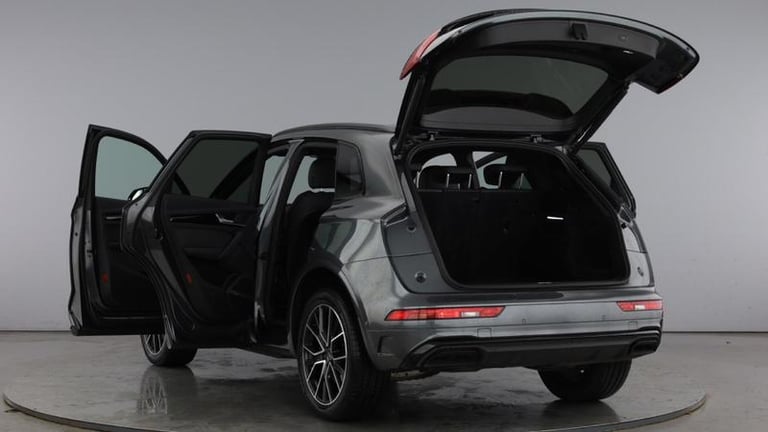 2024 Audi Q5 Black Edition 40 TDI quattro 204 PS S tronic Automatic SUV Diesel Automatic