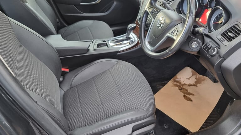 2010 Vauxhall Insignia 2.0 CDTi SE 5dr Auto HATCHBACK Diesel Automatic