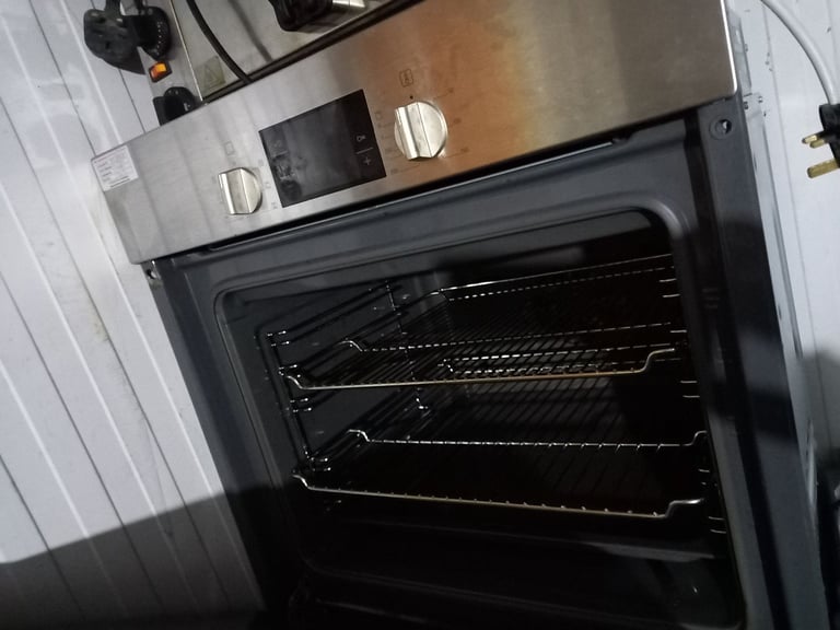 image for bosch electric single oven model hba32b150b ready for use 