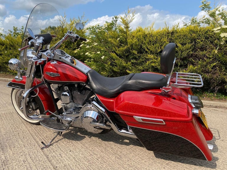 2004 HARLEY DAVIDSON FLHRCI ROAD KING CLASSIC 1550 - CUSTOM TOURING CRUISER