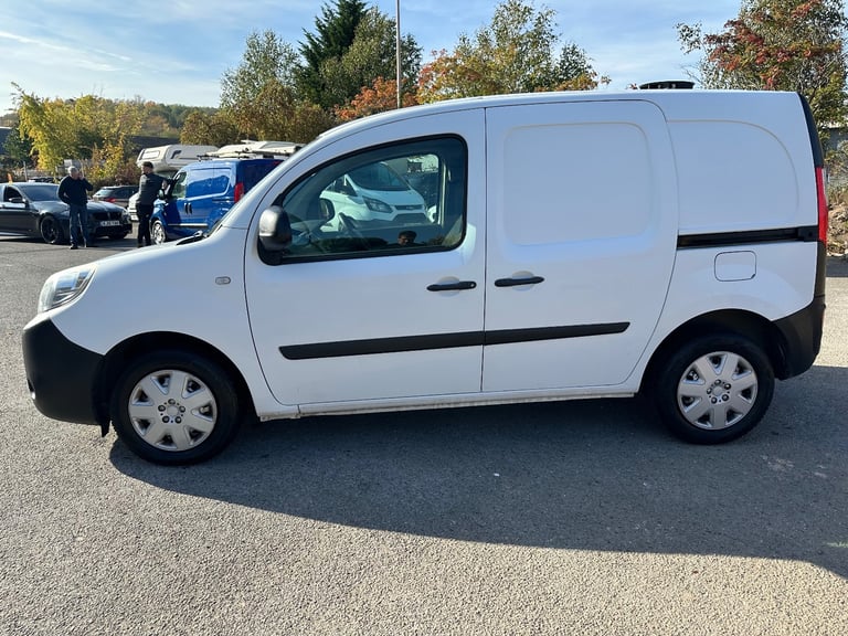 2014 Renault Kangoo Van Full History April MOT 1 Former Keeper