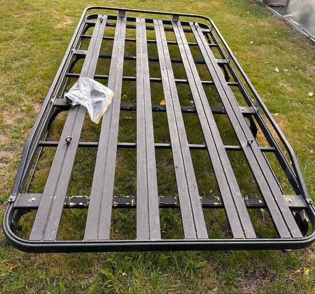 Hannibal roof rack for Defender Puma
