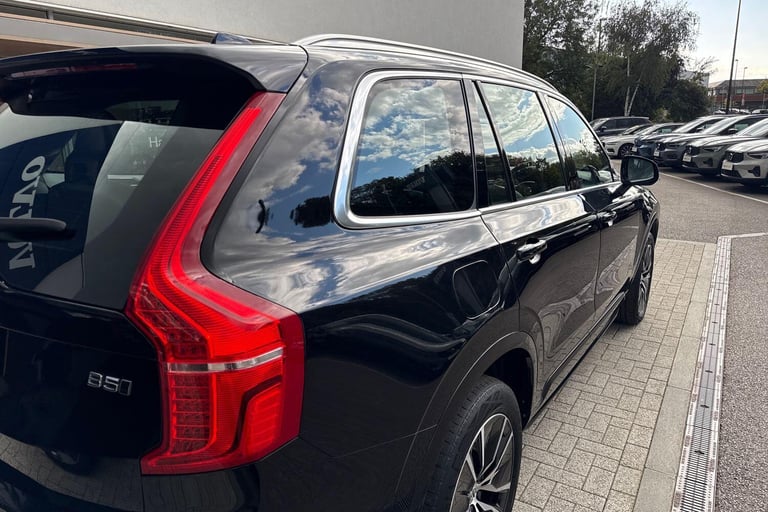 2021 Volvo XC90 2.0 B5 MHEV Momentum SUV 5dr Diesel Hybrid Auto 4WD Euro 6 (s/s) (235 ps) ESTATE ...