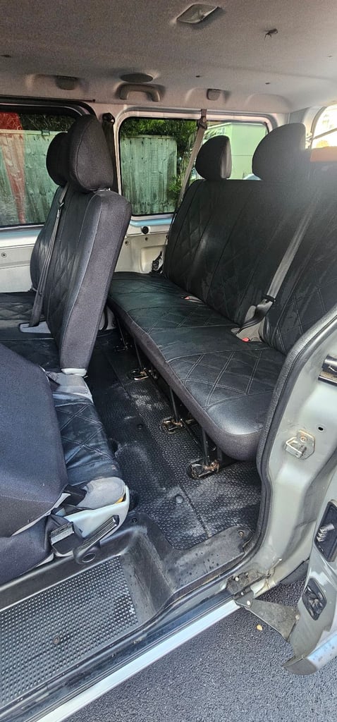 9 seater, Vauxhall, VIVARO, MPV, 2014, Manual, 1995 (cc), 5 doors