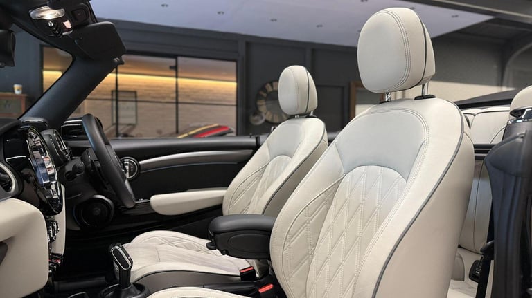 MINI CONVERTIBLE 2.0 Convertible Cooper S Exclusive 2022