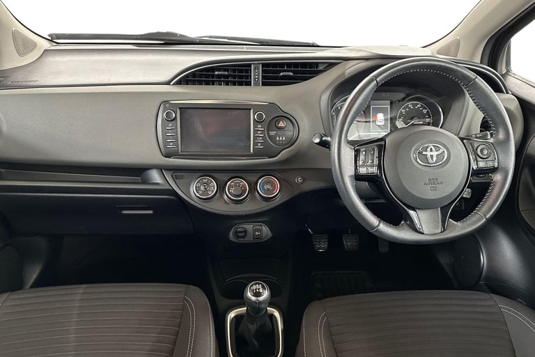 2018 Toyota Yaris 1.0 VVT-i Icon Tech 5dr HATCHBACK PETROL Manual