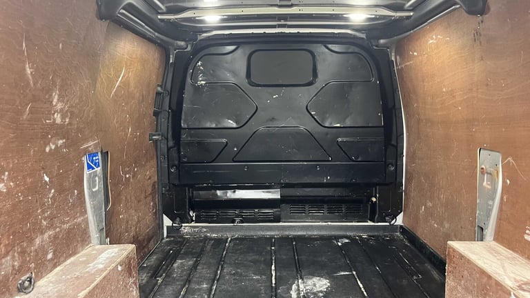 2019 Ford Transit Custom 2.0 EcoBlue 130ps Low Roof Limited Van Van Diesel Manual