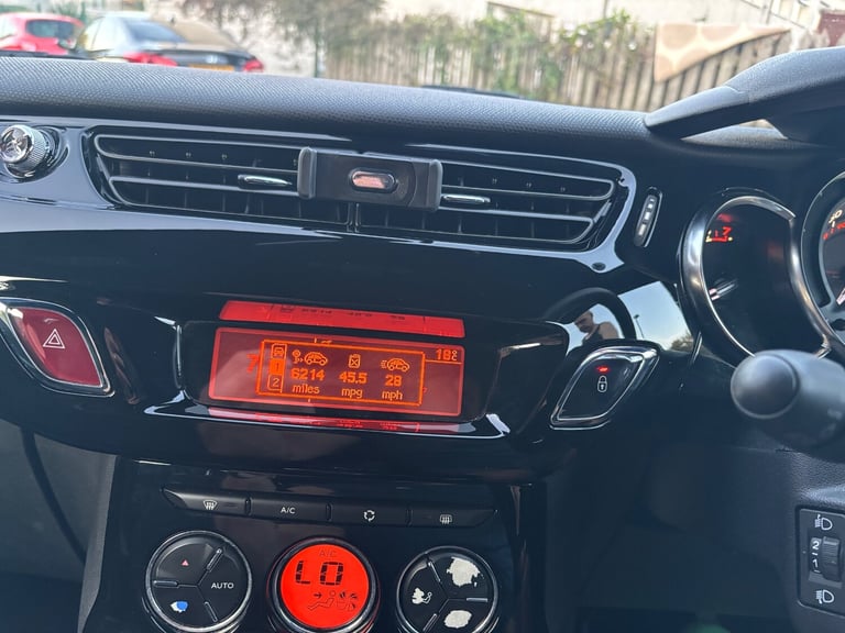 2015 Citroen DS3 1.6 THP 165 DSire 2dr CONVERTIBLE Petrol Manual