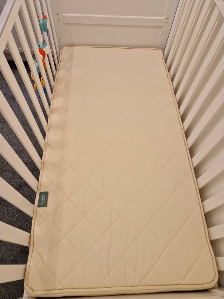 image for Little Green Sheep Twist Natural Cot Mattress 70x140x100cm - dual side support