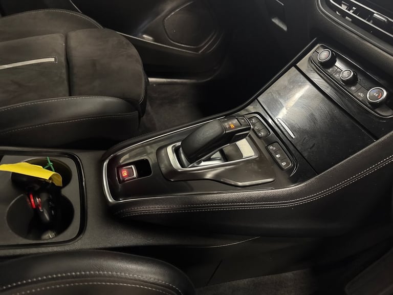 2023 Vauxhall Grandland 1.6 Plug-in Hybrid [300] 4X4 GSe 5dr Auto HATCHBACK PETROL/ELECTRIC Autom...