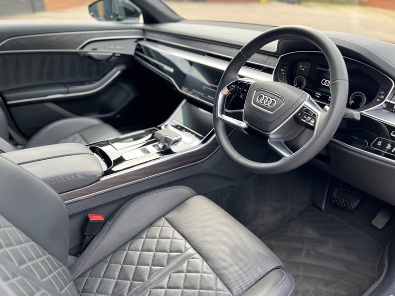 2022 72 Audi A8 3.0 V6 TFSie 60 S-Line Quattro 462ps