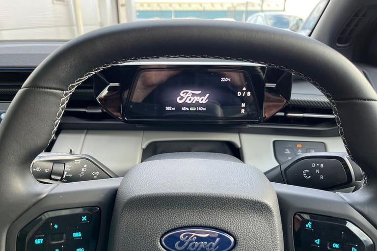 2025 Ford Explorer Extended Range 79kWh Premium SUV 5dr Electric Auto AWD (340 ps) Automatic SUV ...