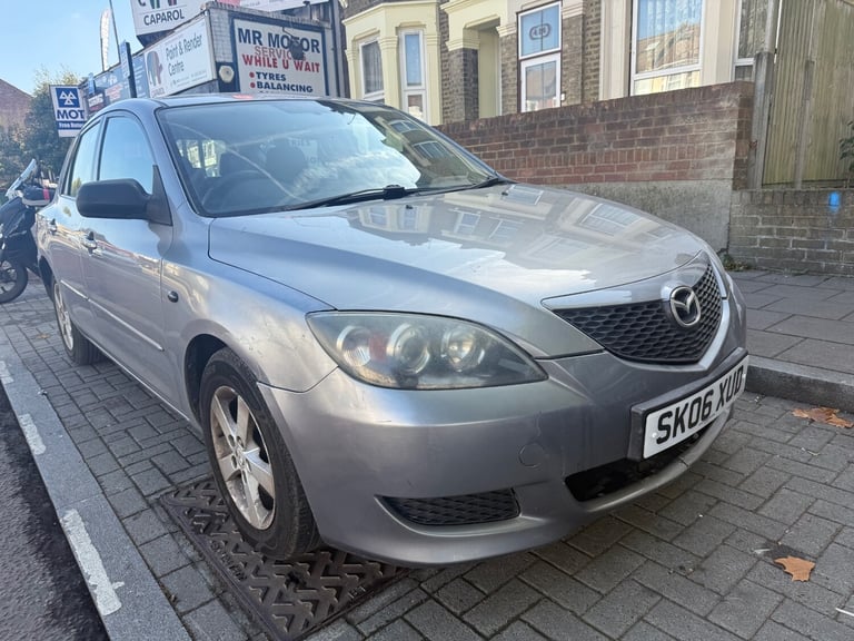 image for 2006 Mazda Mazda3 1.6 TS 5dr Activematic HATCHBACK Petrol Manual