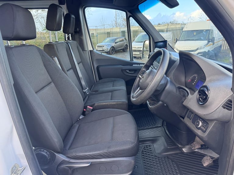 2022 Mercedes Sprinter 314 LWB Panel Van. FSH.  Appleplay/Android. Rear Camera
