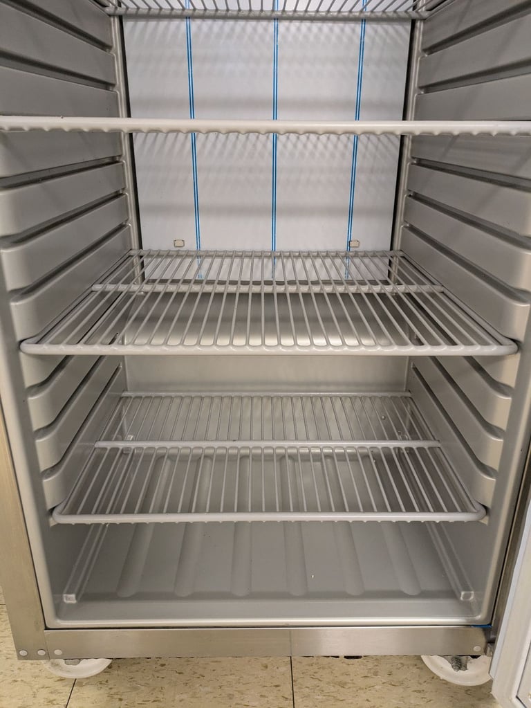 Gram 310 Commercial Fridge 