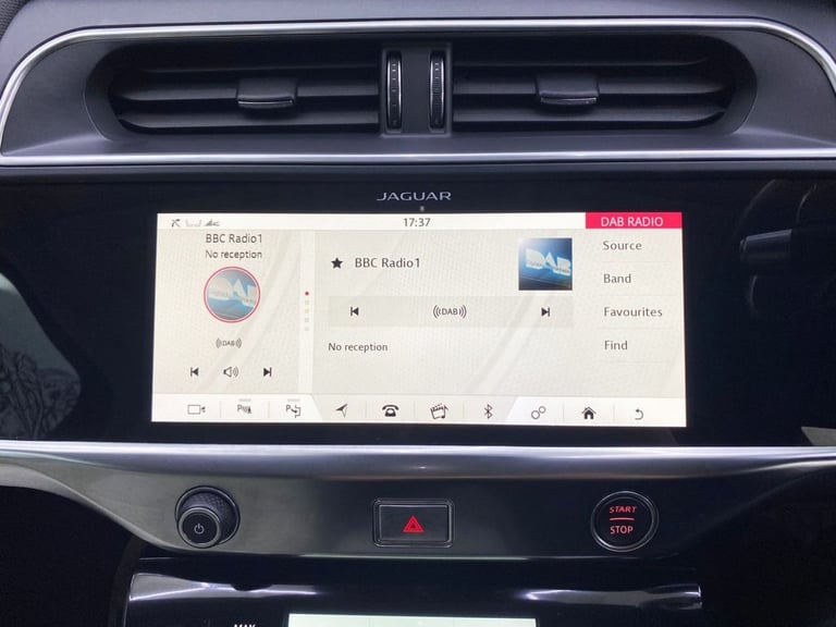 2019 Jaguar I-Pace 400 90kWh SE SUV 5dr Electric Auto 4WD (400 ps) HATCHBACK ELECTRIC Automatic