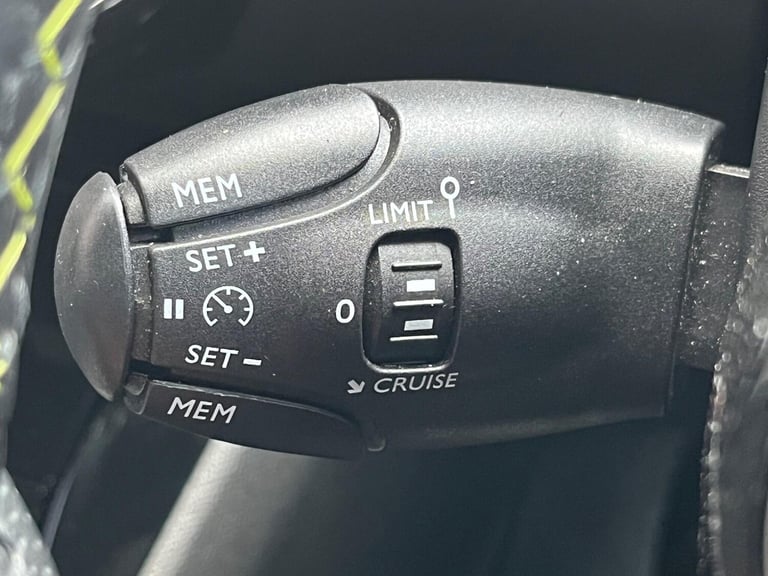 2022 Peugeot 2008 1.2 PureTech GT SUV 5dr Petrol Manual Euro 6 (s/s) (130 ps) HATCHBACK Petrol Ma...