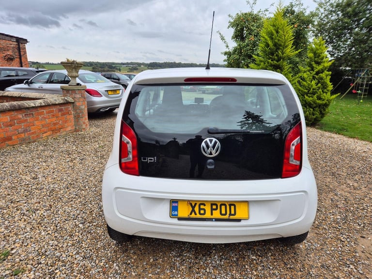 2012 Volkswagen up! 1.0 Move up! Euro 5 3dr HATCHBACK Petrol Manual