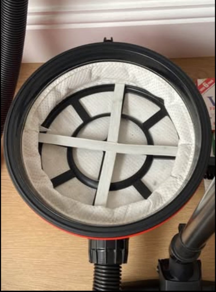 Henry HVR200-12 Dual Speed Hoover Vacuum